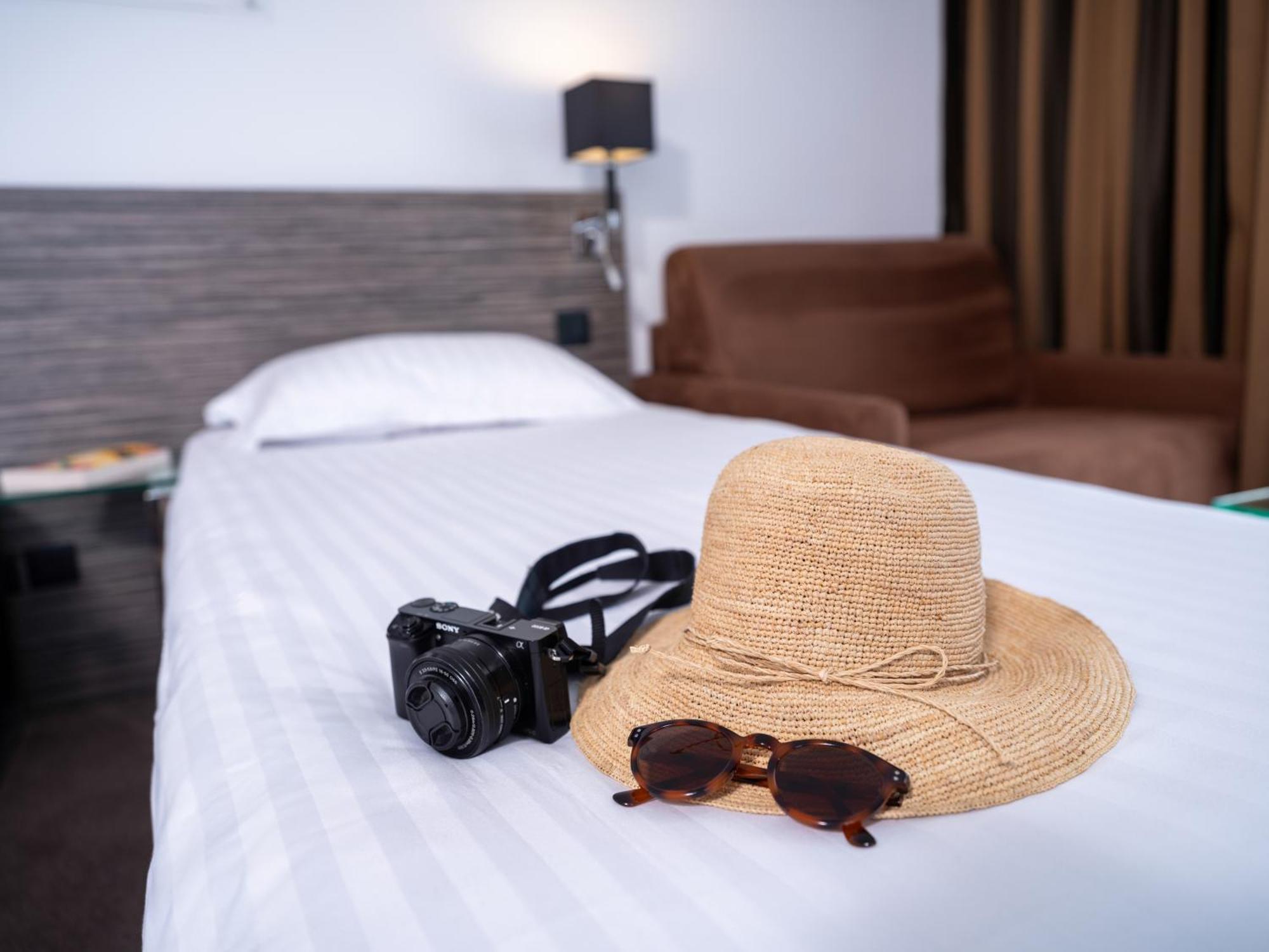 Golden Tulip La Baule Hotel Kültér fotó