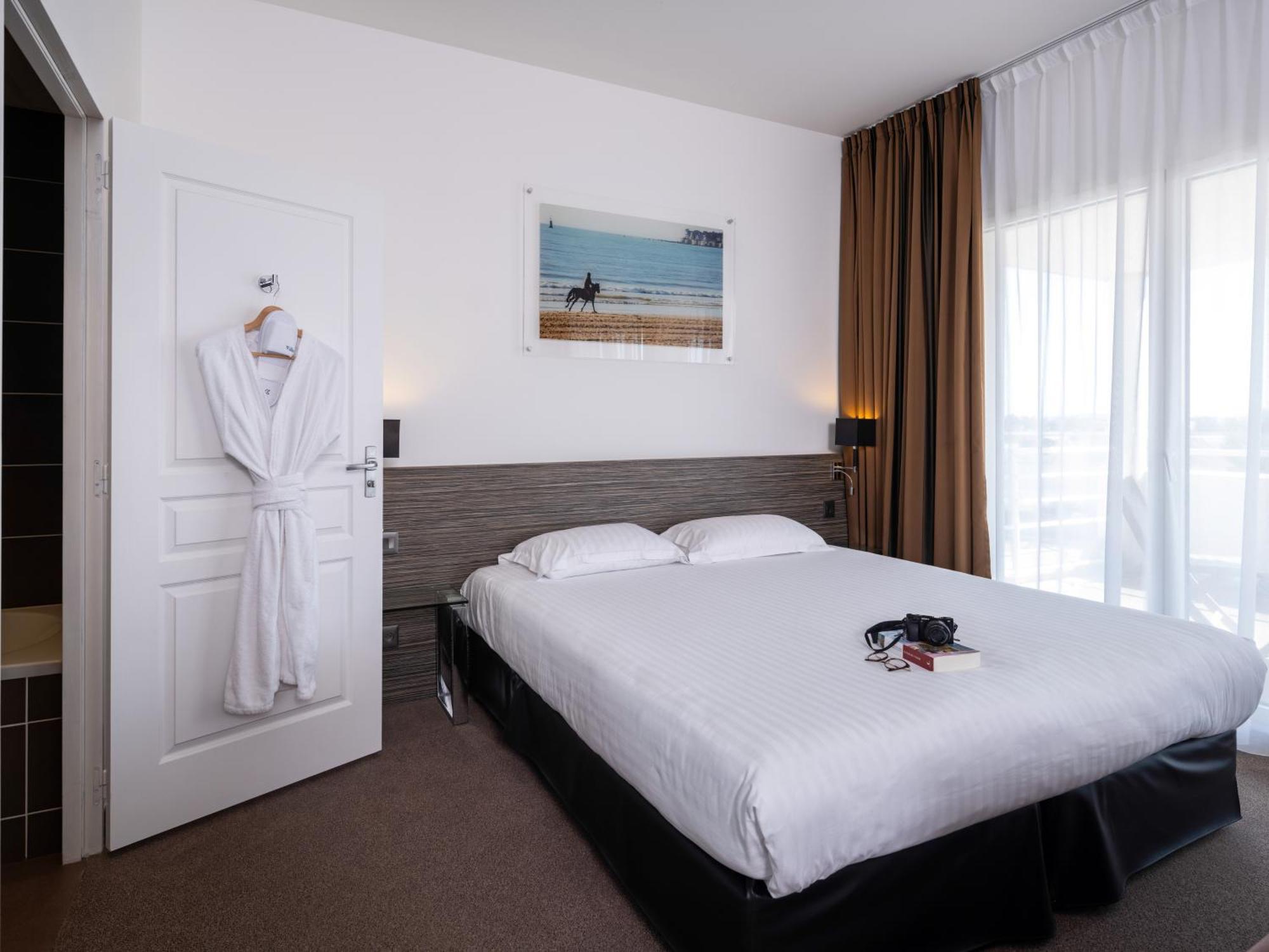 Golden Tulip La Baule Hotel Kültér fotó